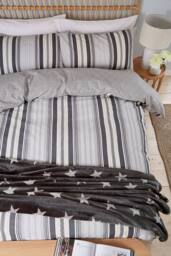 Helena Springfield 'Beach House Stripe' Cotton Duvet Cover Set in Grey - Size: Super King - thumbnail 4