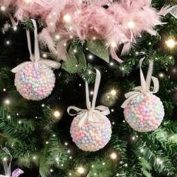 Melody Maison Set Of 3 Mutlicoloured Pastel Beads Bauble - 8cm in Pink - thumbnail 2