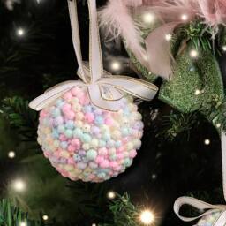 Melody Maison Set Of 3 Mutlicoloured Pastel Beads Bauble - 8cm in Pink - thumbnail 6