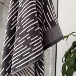 Allure Bath Fashions Pop Up Zero Twist Barcode Stripe Towels in Charcoal - thumbnail 2