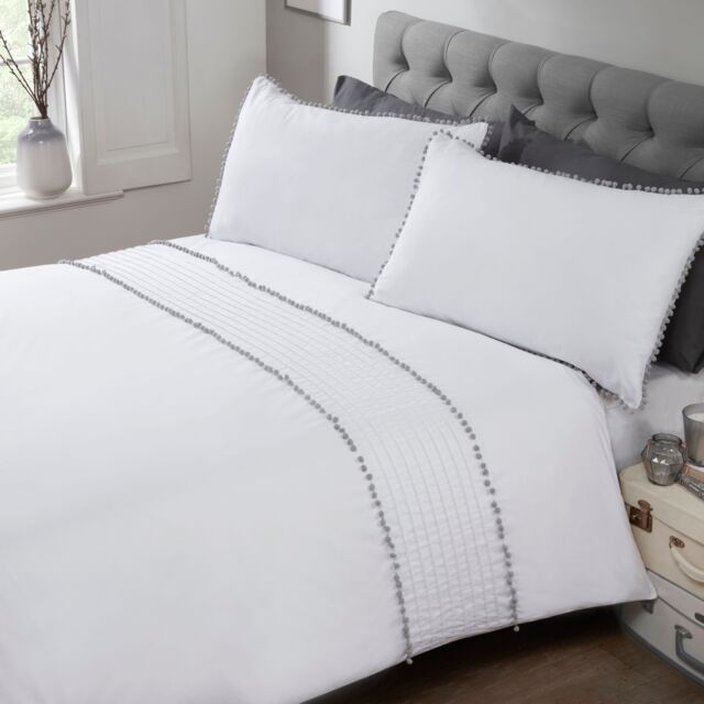Rapport Home Pom Poms Polycotton Duvet Cover Set With Pillowcase in White - Size: Single - image 1