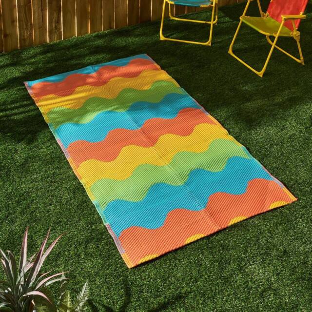 OHS Waved Lines Reversible Outdoor Garden Rug Waterproof Area Mat - Size: 80 cm x 150 cm - image 1