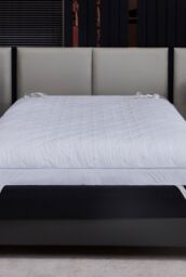 Ezysleep 4 Inch Extra Thick Heated Mattress Topper in White - Size: Single - thumbnail 2