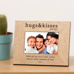 Uniqueful Personalised Hugs & Kisses Always Wood Picture Frame 6x4 Family in Beige - Size: 1 Pack - thumbnail 1