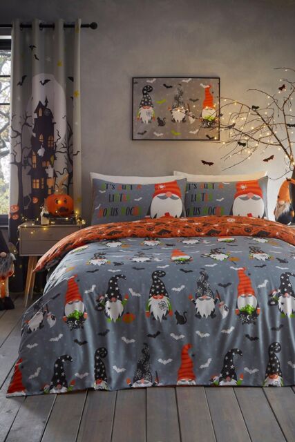 Bedlam 'Scary Gonks' Glow in the Dark Halloween Duvet Cover Set in Grey - Size: Single - image 1