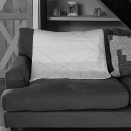 Benjamin Tate Design Simple Geometric Blanket in Natural - Size: 120 cm x 150 cm - thumbnail 2
