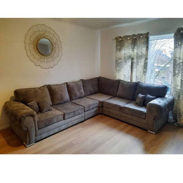 Furniture 786 Chingford Full Back 3c2 Corner Sofa in Grey - image 1
