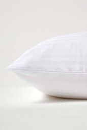 Homescapes Continental Egyptian Cotton Pillowcase 330 TC, 40 x 40 cm in White - thumbnail 2