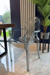 Fusion Living Ghost Style Plastic Louis Armchair in Clear - thumbnail 1