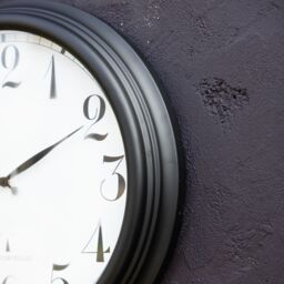 Primrose Large Black Outdoor garden Wall Clock 57cm Perfect Time Radio Controlled - thumbnail 8