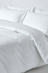 Homescapes Egyptian Cotton Duvet Cover with Pillowcase, 200 TC in White - Size: Double - thumbnail 1