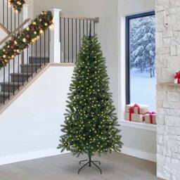 Berkfield Home Artificial Christmas Tree with 300 LEDs Green 240 cm PE & PVC