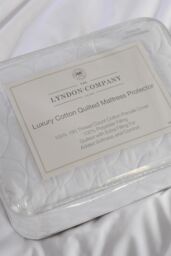 The Lyndon Company Luxury Cotton Quilted Matress Protector - Deyongs 1846 in White - Size: Super King - thumbnail 4