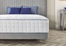 Somnior Pocket Spring Memory Foam Mattress With High Density Modified Polyether in White - Size: Small Double - thumbnail 4