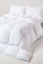Homescapes Luxury Hotel Quality Super Microfibre 13.5 Tog Winter Duvet in White - Size: Double