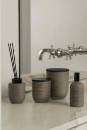 Blomus TUOKSU Wood Scented candle L - Coffee in Light Brown - thumbnail 3