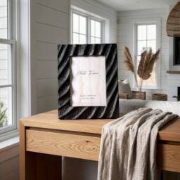 Garden Greatness Timeless Sandy Textured Photo Frame in Brown - Size: 1 Pack