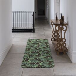 Benjamin Tate Design Green Palm Leaves Runner Rug in Natural - Size: 67 cm x 230 cm - thumbnail 3