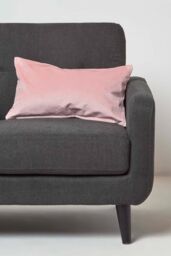Homescapes Luxury Soft Velvet Cushion in Pink - Size: 45 cm x 45 cm - thumbnail 2