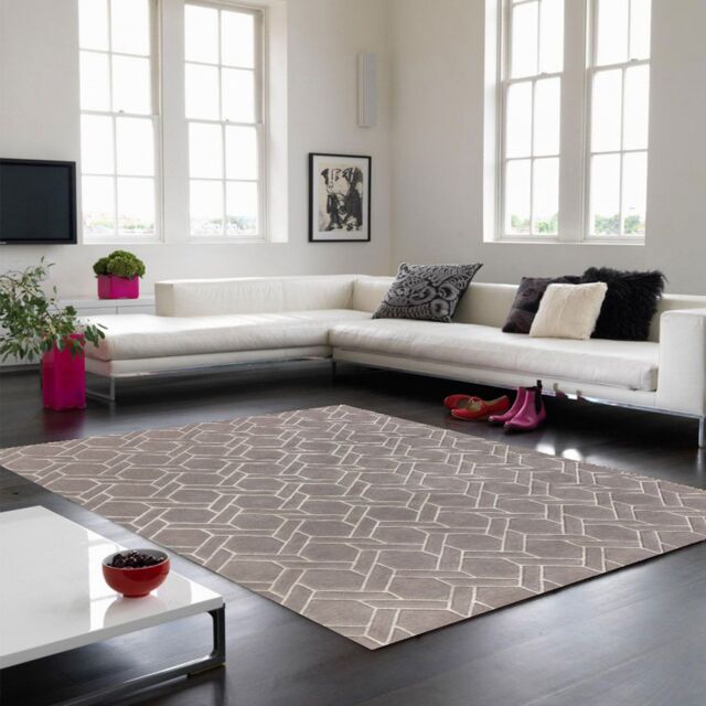 The Rug Shop UK Silver Handmade Geometric Cheque Luxurious Easy to Clean Rug - Size: 120 cm x 170 cm - image 1