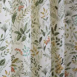 Sundour Cleo Pencil Pleat Headed Ready Made Curtains in Green - Size: 117 cm width x 137 cm drop - thumbnail 3