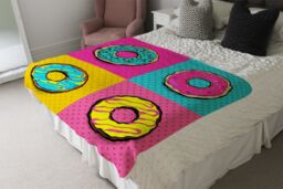 Benjamin Tate Design donut cartoon pop art style Designer Blanket in Natural - Size: 120 cm x 150 cm - thumbnail 4