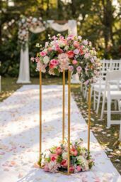 Living and Home 30cm W x 30cm D x 100cm H Golden Rectangular Metal Flower Stand for Wedding Party in Gold - Size: 30 cm W x 30 cm D x 100 cm H - thumbnail 4