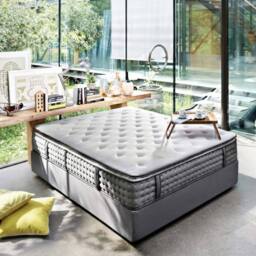 Stratus Interiors Duchess 5000 Pocket Hybrid Pillow Top Mattress - Luxury Comfort in White - Size: Super King - thumbnail 4