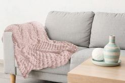 New Edge Blinds Leah Collection Deluxe Throw in Pink - Size: 127 cm x 152 cm - thumbnail 2
