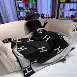 NESTLUNE Black Wool Cashmere Plaid Blanket Soft Pillow Shawl Bed - Size: 100 cm x 190 cm - thumbnail 3