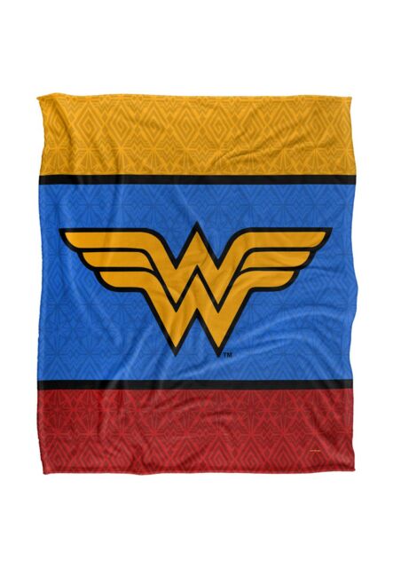 Wonder Woman Tri-Color Silky Touch Super Soft Throw Blanket 152 X 127 cm in White - image 1