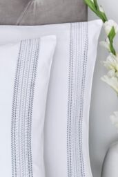 Appletree 'Embroidered Band' 100% Cotton Embroidered Duvet Cover Set in White - Size: Super King - thumbnail 2
