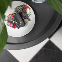 Harbour Housewares Round Steel Tray Table in Grey - thumbnail 6