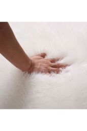 Living and Home 60Cm x 90Cm Humberto Handmade Shag Cowhide White Rug - Size: 60 cm x 90 cm - thumbnail 5