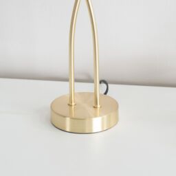 ValueLights Maya 2 Way Curved Cross Over Reed Shaded Table Lamp in Gold - thumbnail 3