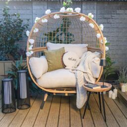 ValueLights 20pc White Floral Outdoor Garden Solar String Lights in Warm White - thumbnail 3