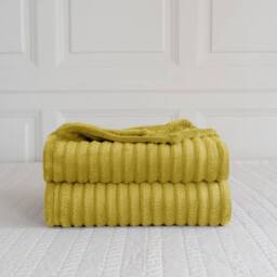 Homes-Linen Chunky Ribbed Cord Faux Fur Velvet Touch Throw Blanket 150x200cm in Yellow - Size: 150 cm x 200 cm - thumbnail 2