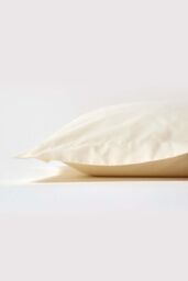 Homescapes Egyptian Cotton Oxford Pillowcase 200 TC, King Size in Cream - thumbnail 2