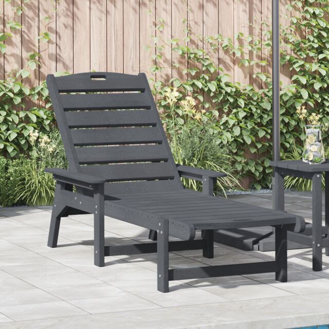 Berkfield Home Sun Lounger Light Grey 53x162x98.5 cm HDPE - image 1