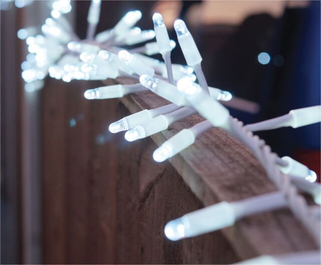 Xmas Haus Cluster Lights White Rubber IP65 5m /250 LED Cool White - image 1