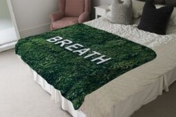 Benjamin Tate Design Wellness Breath Designer Blanket in Natural - Size: 120 cm x 150 cm - thumbnail 4