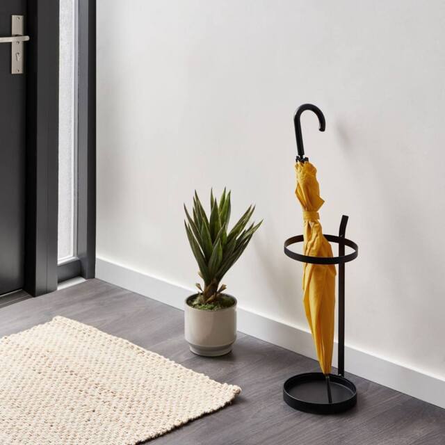 Wyld and Coco Black Powder-Coated Iron Umbrella Stand W21 x D21 x H50cm - image 1