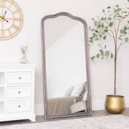 Melody Maison Large Arched Washed Wood Framed Leaner Mirror - 78cm X 158cm in Brown - Size: 78 cm X 158 cm