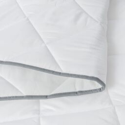 Snug City 2.5CM Microfibre Soft Touch 1 Inch Mattress Topper in White - Size: Single - thumbnail 3