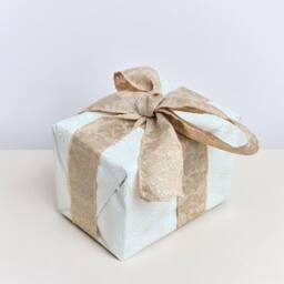 Melody Maison Large Pale Champagne Floral Glittered Wired Ribbon Garland - 270cm in Beige - thumbnail 2