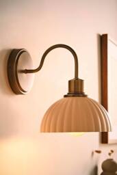 ValueLights Bourton Cream Ribbed Dome Wall Light with Bulb in Gold