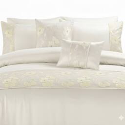 Snug City Embroidered Floral Duvet Cover Set Luxury Bedding Matching Pillowcases in Cream - Size: Double - thumbnail 2