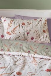 Catherine Lansfield 'Brushed Grasmere Floral' Cotton Reversible Duvet Cover Set in Green - Size: Single - thumbnail 3