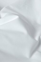 Homescapes Cotton Cot Bed Duvet Cover Set 200 Thread Count in White - thumbnail 3