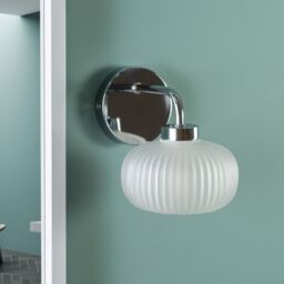 ValueLights Amaia Polished Chrome IP44 Rated Single Frosted Ribbed Glass Wall Light in Silver